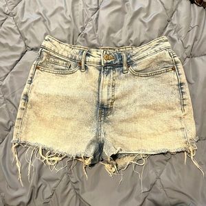 Old Navy size 8 shorts